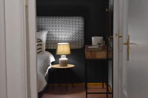 Location...Acropolis!