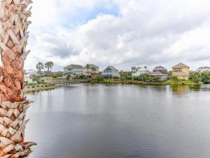 924 Cinnamon Beach