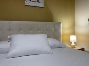 Lungomare at the beach apartment and Car rental on demand