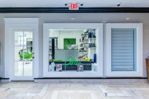 Ocean Beach Condo 3BR On the Sand 505