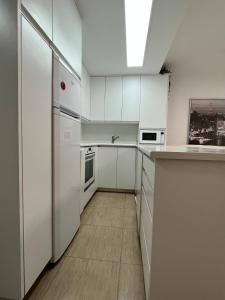 Apartamento con terraza,2 min de la playa, Ares