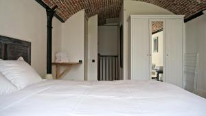 Little Suite - Coline