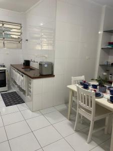 Apartamento Enseada Guarujá próximo a Praia amplo e confortável