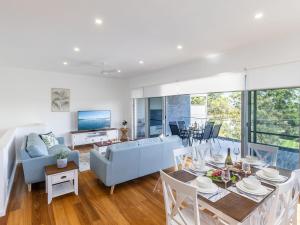 Noemis Place 7 Cromarty Road water views and boat parking available in the driveway