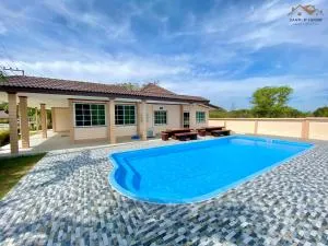 Sand-D House Pool Villa A6 at Rock Garden Beach Resort Rayong - Ban Ao Makham Pom