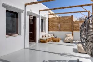 Endless Blue from Syros - Vari Resort