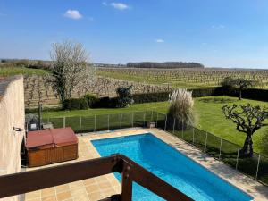 Maisons de vacances 3 Bed Gite with private pool & garden in Nantille : photos des chambres