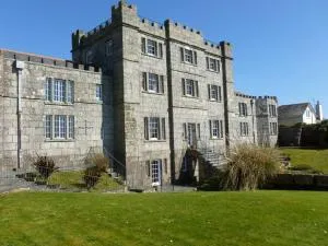 Acton Castle - Saint Hilary