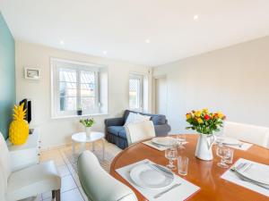 Holiday Home La peite maison by Interhome