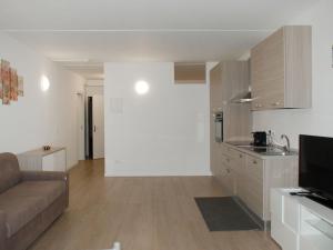 Apartment Charming Gardenview App- 105 by Interhome