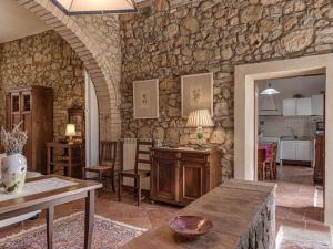 Apartment Glicine by Interhome