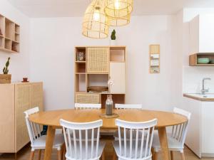 Apartment Constitución Square by Interhome