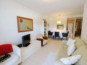 Apartment Residencial Mar I by Interhome