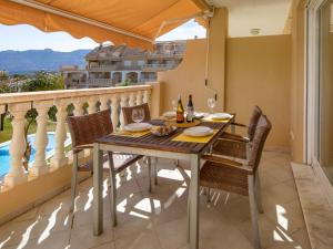 Apartamento Tamarindo - Ubicación Premium Frente a la Playa con Piscina