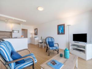 Appartements Apartment Les Trois Iles-10 by Interhome : photos des chambres