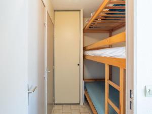Appartements Apartment Saint James-11 by Interhome : photos des chambres
