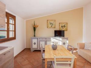 Holiday Home Alma by Interhome
