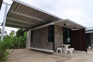 LOFT Zone by โรงแรมพรรณ