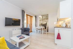 APARTAMENTY MIERZEJA -BALTIC PARK STEGNA, Przyjazne zwierzętom, 500 m od plaży, Bezpłatny Meleks