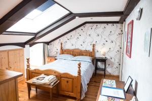 B&B / Chambres d'hotes Viella Vacances : Chambre Double - Vue sur Jardin