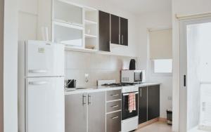 URUGUAY 27 - Cochera disponible a requerir