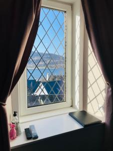 Whinburn Guest House