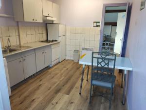 Appartements LES TILLEULS : photos des chambres