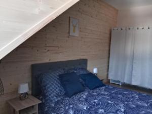 Appartements Grand T2 proche canal de Nantes a Brest. : photos des chambres