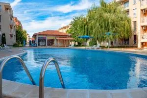 Sunny Day 6 - Menada Apartments - Aleksandrovo