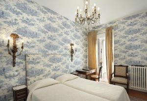 Hotels Hotel de l'Abeille : Chambre Double ou Lits Jumeaux Standard