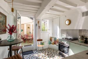 Les Oiseaux du Corsaire 3 House & Terrace 6 P - Center Honfleur - 3hvězdičkové hotely ve městě Honfleur