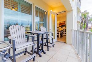 Fishermans Landing on The Bay- Las Marinas