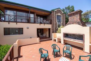 "C" Cottage overlooking the Bushmans River