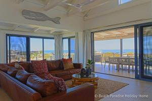 Beach Paradise Holiday Home