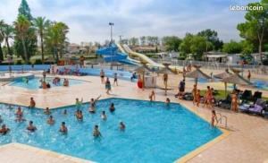 Campings MOBIL-HOME 3CH 34 m2 a SAINT-CYPRIEN : photos des chambres