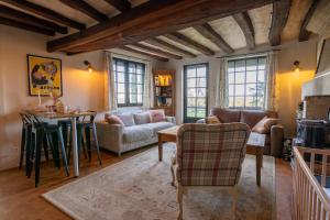 Maison chaleureuse-Grand jardin-Proche Saumur