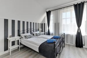 Pola by Q4Apartments - heart of the Old Town