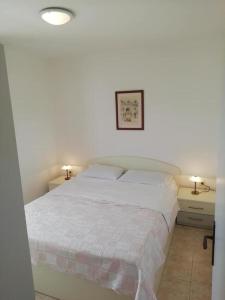 Apartments by the sea Sevid, Trogir - 6024