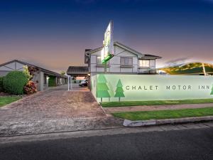 Chalet Motor Inn