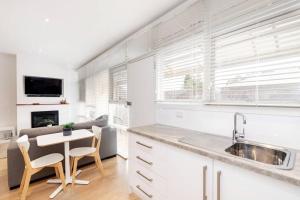 Modern Stylish Self-contained Studio Apartment