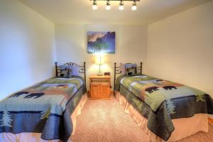 Treetops Cabin