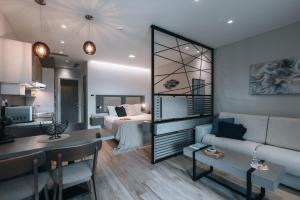 Deluxe Apartment with Pool View  room in Seascape Luxury Residences