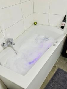 FeWo Lebenslust mit Whirlpoolbadewanne #Innenstadt#Außenbereich von Harztraveler