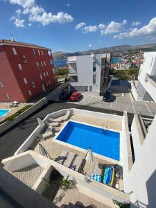 Apartment Diva with heated pool