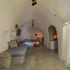 MyBozer Cave Villa
