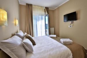 Room Ave Maria
