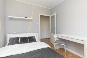 Krasiński Garden 2-bedroom Apartament