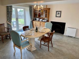 The Nook, Morebattle