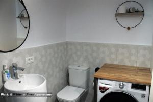 Black & White - News Apartment