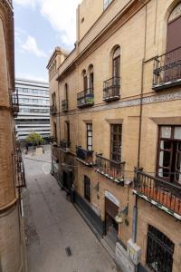 RentalSevilla a un minuto de la Campana
